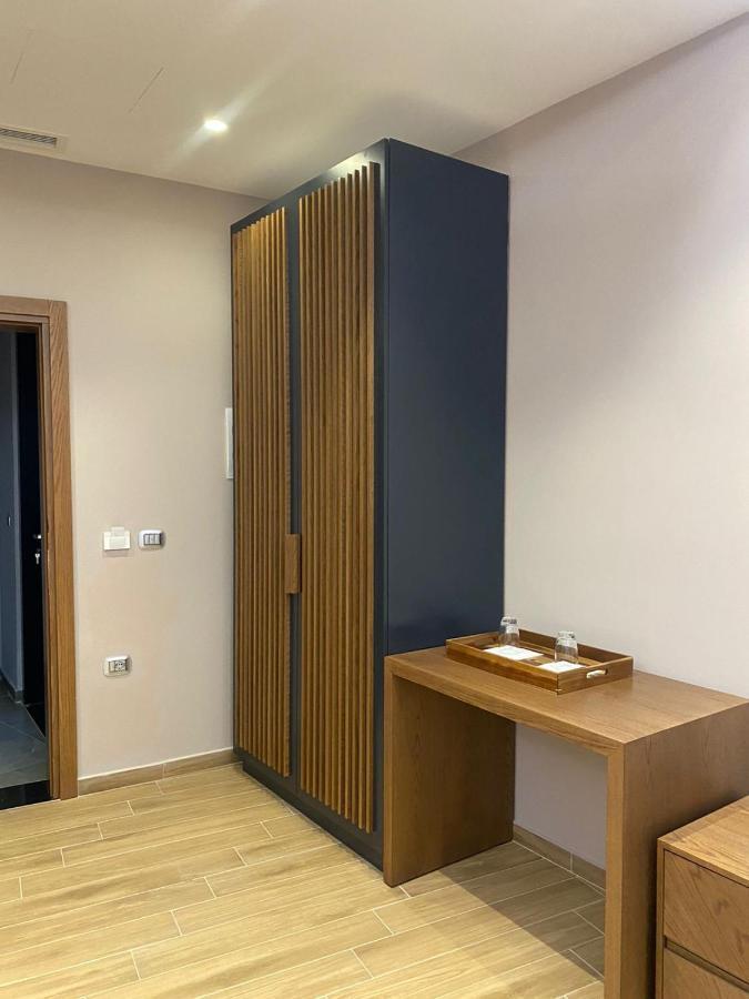 Coco Hotell Tiranë Eksteriør bilde