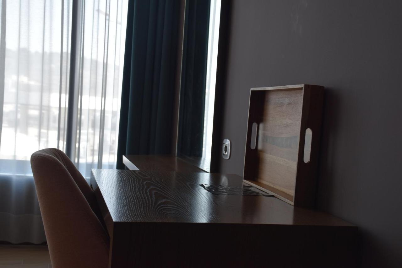 Coco Hotell Tiranë Eksteriør bilde