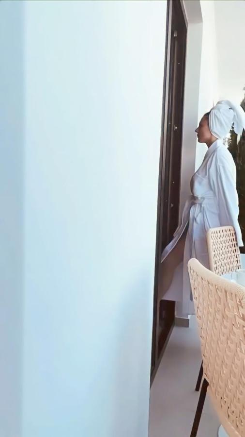 Coco Hotell Tiranë Eksteriør bilde